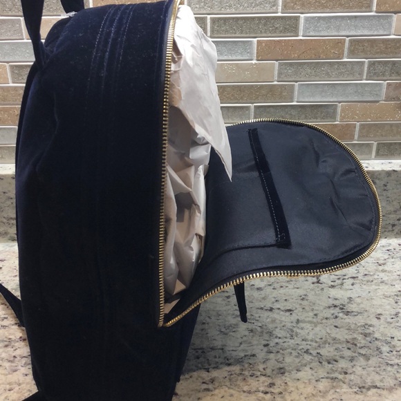 Dark navy velour backpack NWT - Picture 4 of 5